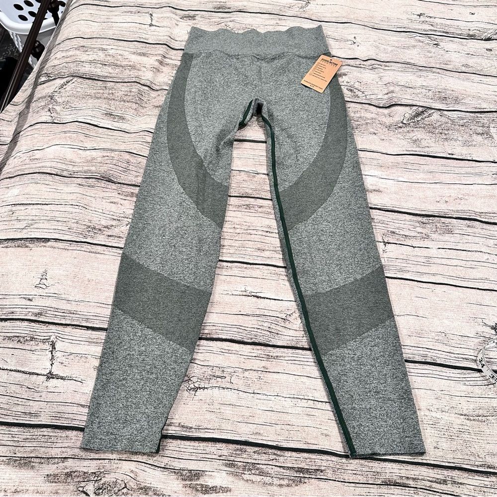 NWT PINK Victoria's Secret High Rise Seamless Green/Grey Leggings Size Small